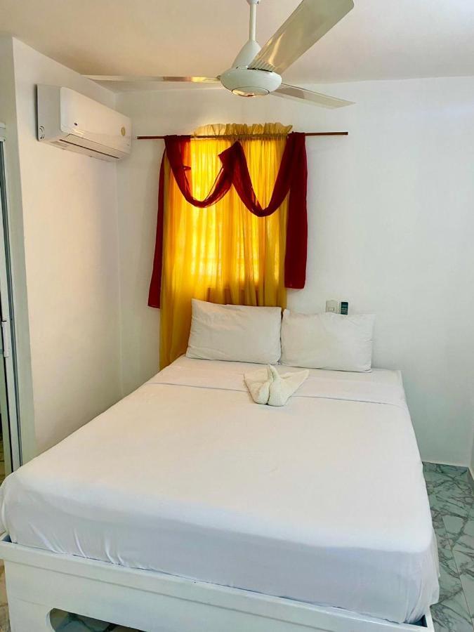 Apartamentos Felix Las Terrenas Luaran gambar