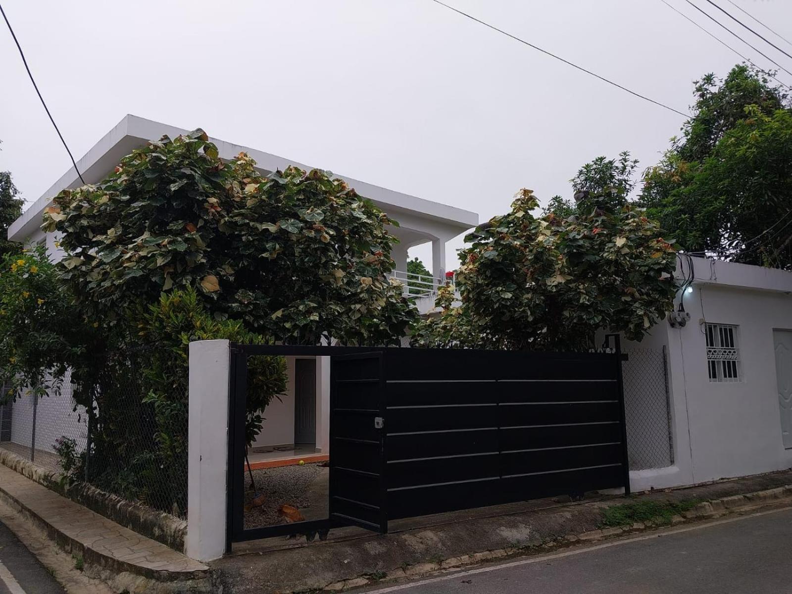 Apartamentos Felix Las Terrenas Luaran gambar